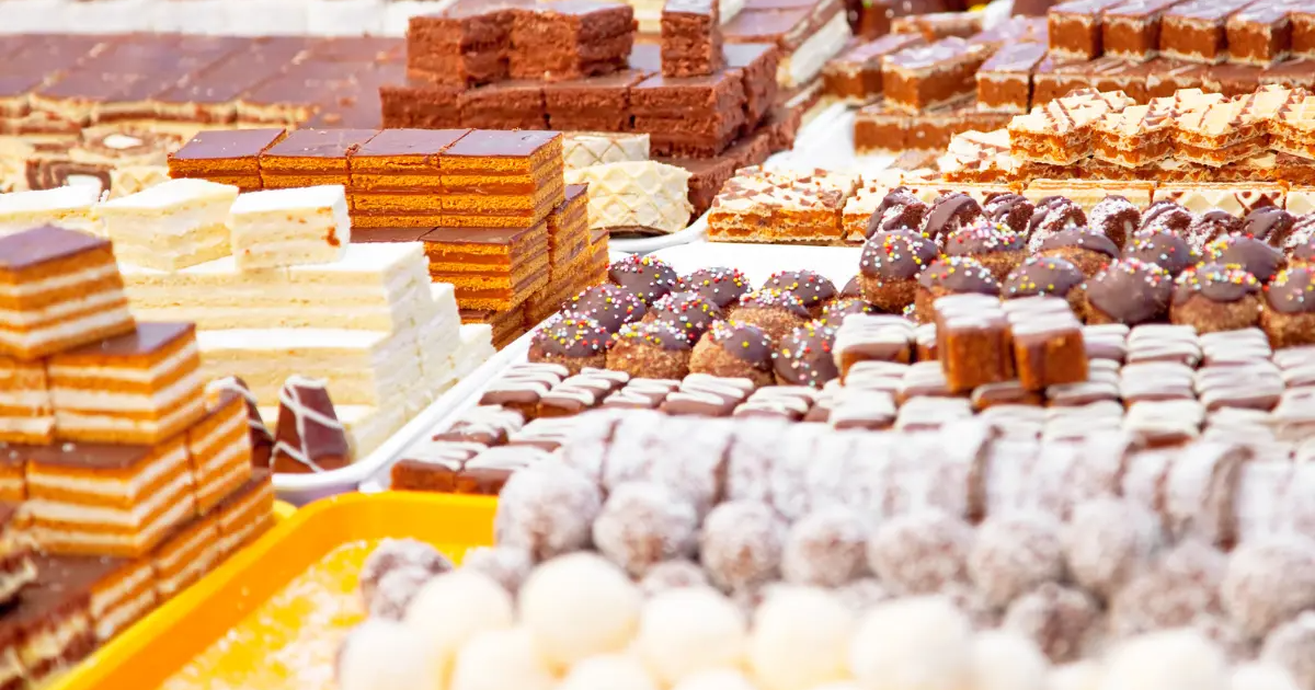 Pragniesz poznać smak słodyczy z całego świata? Odkryj najsłodsze sekrety różnych kultur!